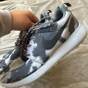 Nike Roshe Run Camo Blue Women’s